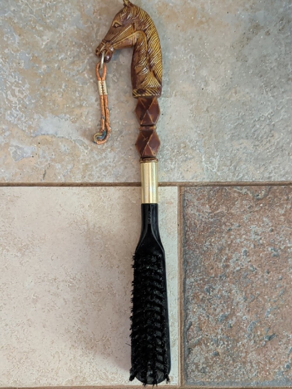 Vintage Black Bristle Men's Valet Boot Brush with Brown Horse Handle Mid-century - Picture 3 of 9
